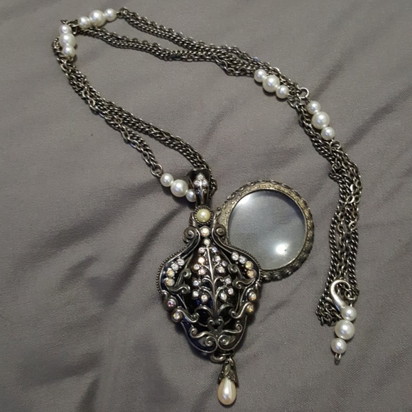 Berebi Limites Edition Hidden Magnifier Necklace - Picture 1 of 7